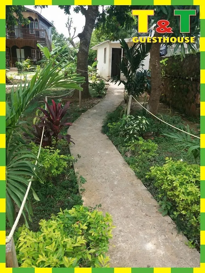 T&T - Tatty And Tony Guesthouse Negril Apartment